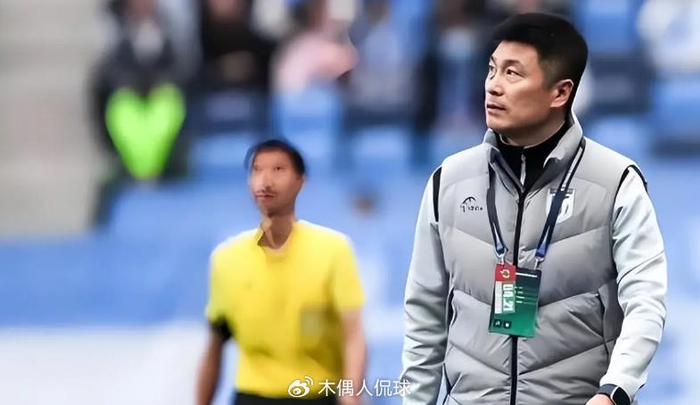 大连英博两连败防守崩盘 莫拉军团客场掀翻升班