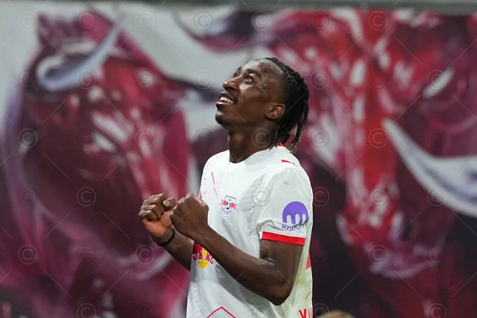 利物浦瞄准迪奥曼德与苏亚雷斯补强锋线 萨拉赫