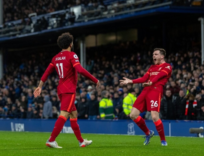 萨拉赫盛赞罗伯逊传奇地位 离队告别引发球迷热